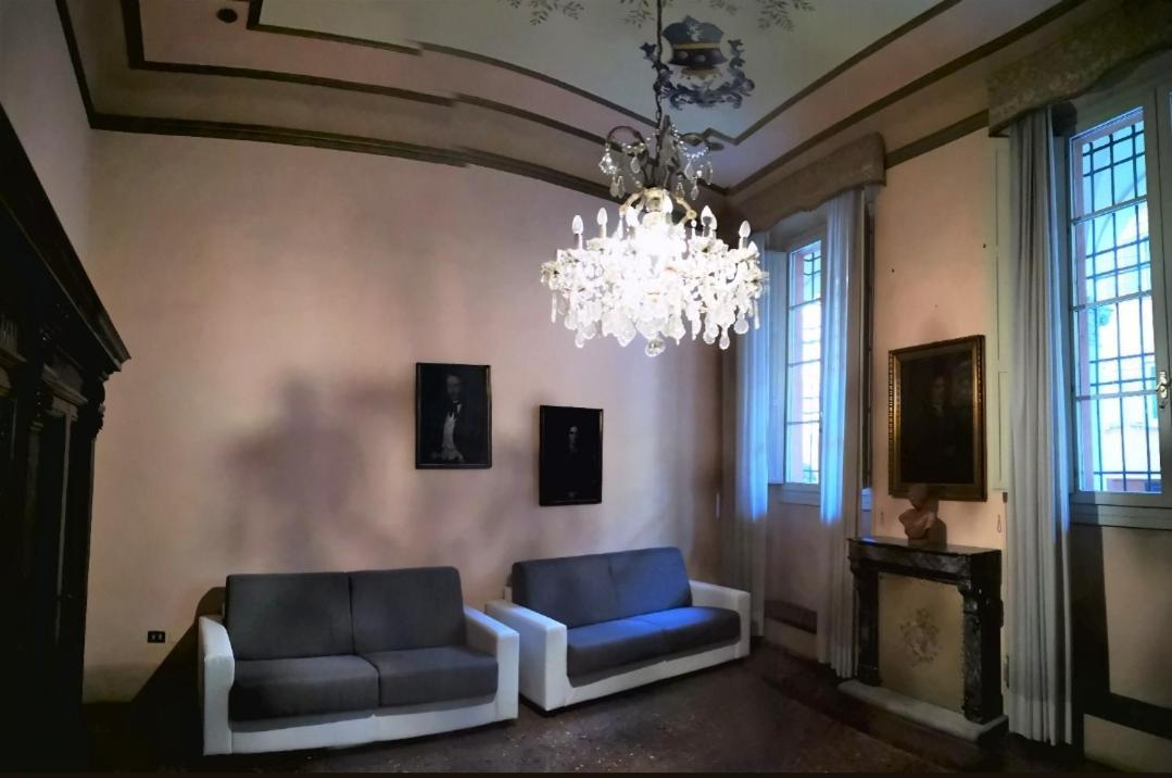 Palazzo Bargellini Panzacchi Apartments Bologna Zimmer foto